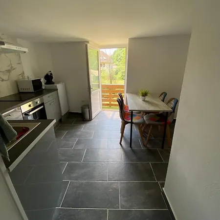 Au Bord D'une Riviere !